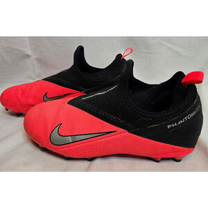 Nike | Soccer Cleats | Children | Size 2.5